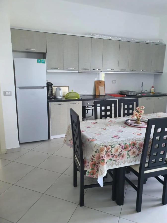 Orikum Apartments Екстериор снимка